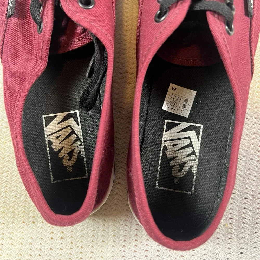 Vans Canvas Lace Up Sneakers Womens 8 Burgundy‎ Skateboard Casual Comfort Shoes